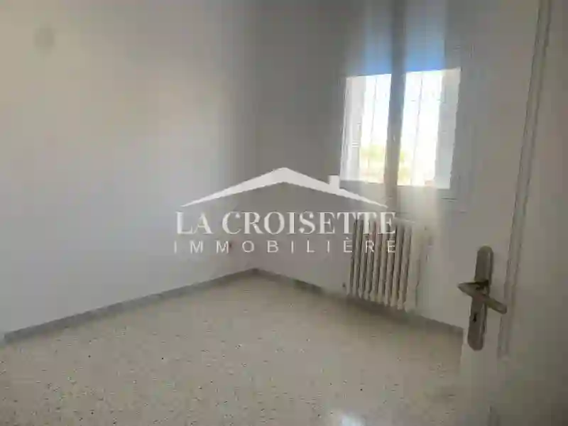Etage de Villa s+2 à ain Zaghouan Nord Zel0529