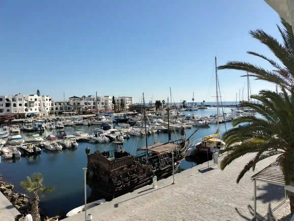 S Plus 1 Spacieux vue Port el Kantaoui à El Kantaoui
