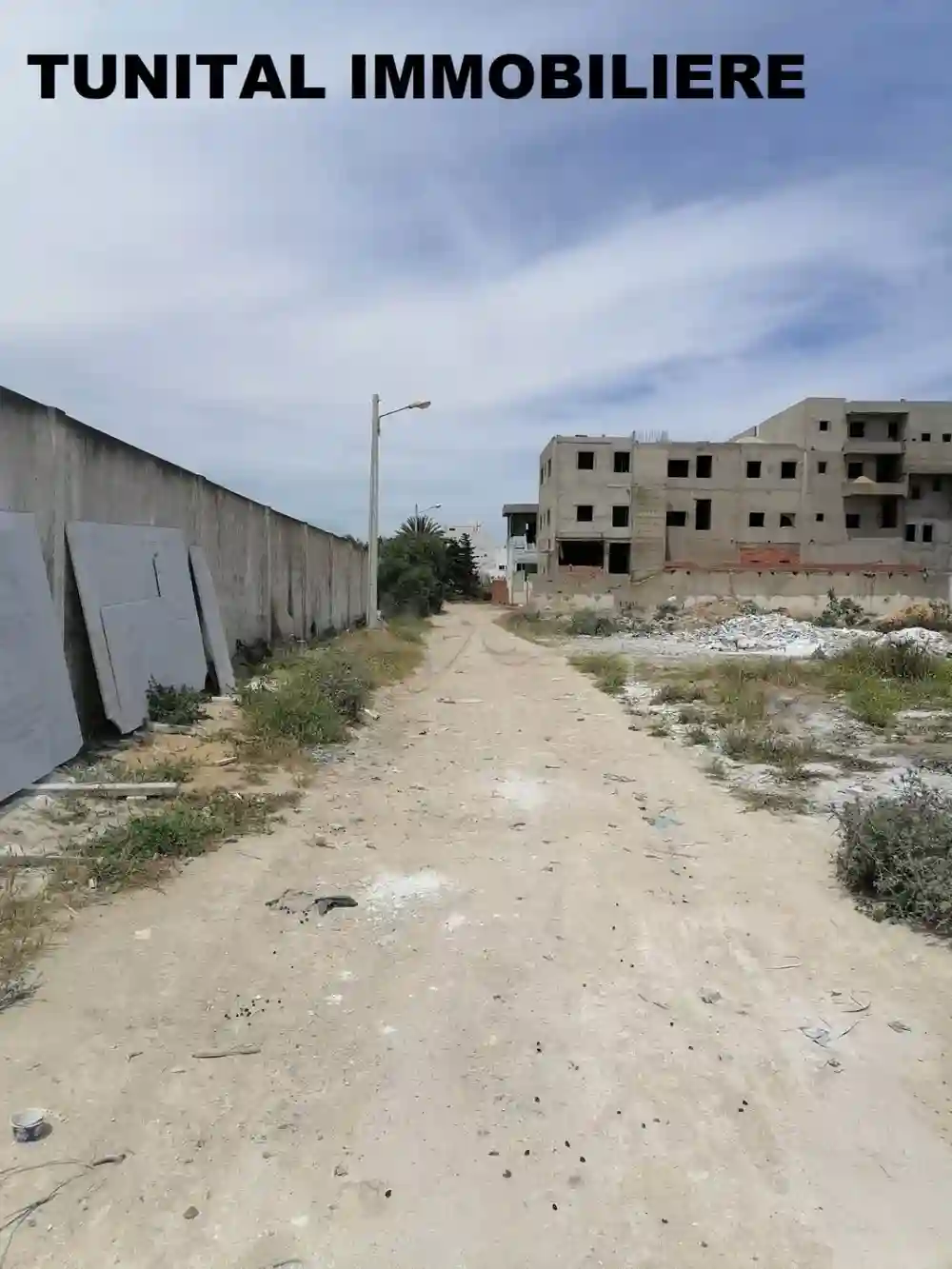 Terrain à la Marsa Bhar Lazreg Citè Khalil à Cite El Khalil - Vue 4