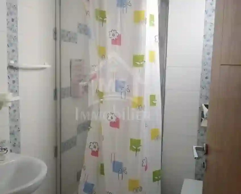 Location Estivale Appartement s+1 Avec Piscine à Louer 51355351