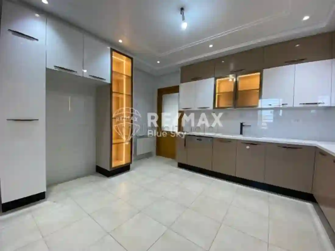 Un Appartement en S4 Pour la Vente aux Jardins de
