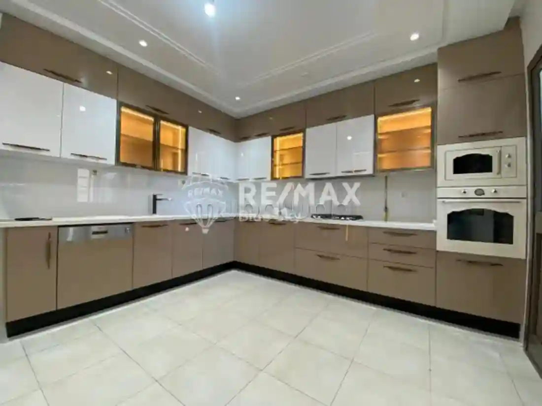 Un Appartement en S4 Pour la Vente aux Jardins de - Vue 3