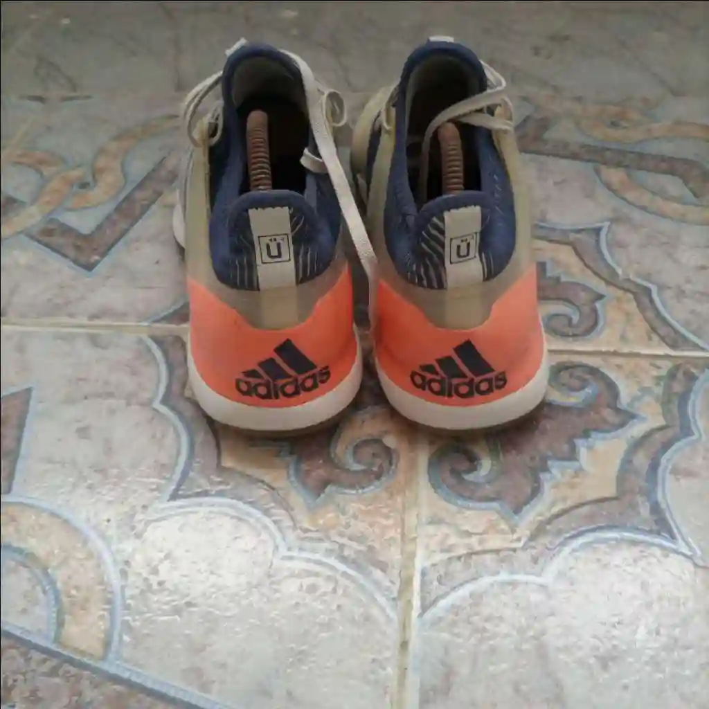 Adidas Adizero Pointure 44 - Vue 3