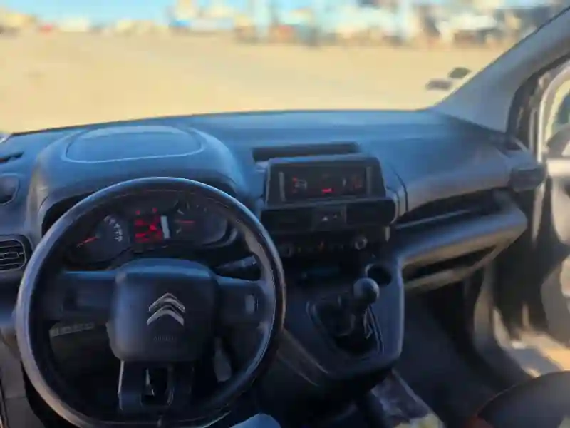 Citroen Berlingo Diesel 2022 - Vue 5