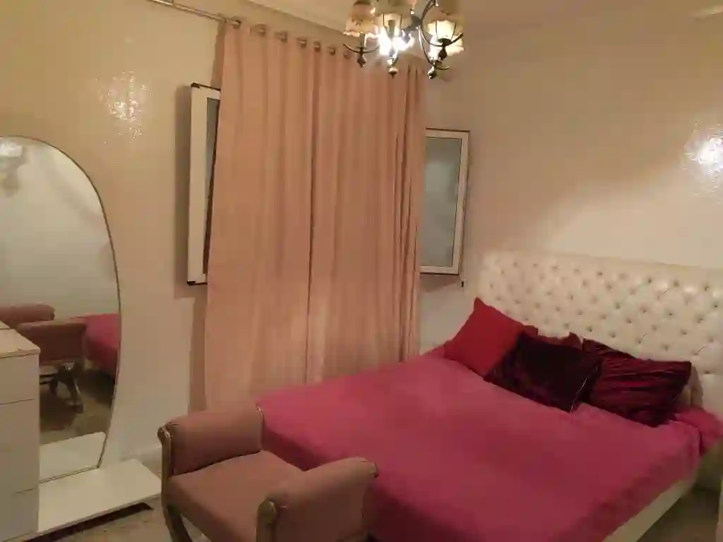 Une Étage de Villa s+3 à Louer