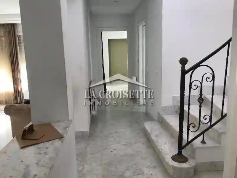 Duplex s+3 à la Marsa Mtrl0057