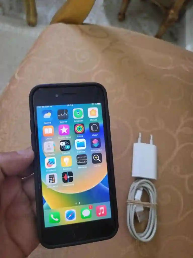 Iphone 8 64g - Vue 9