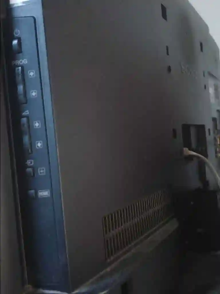 TV Sony Bravia 32" Importé - Vue 5