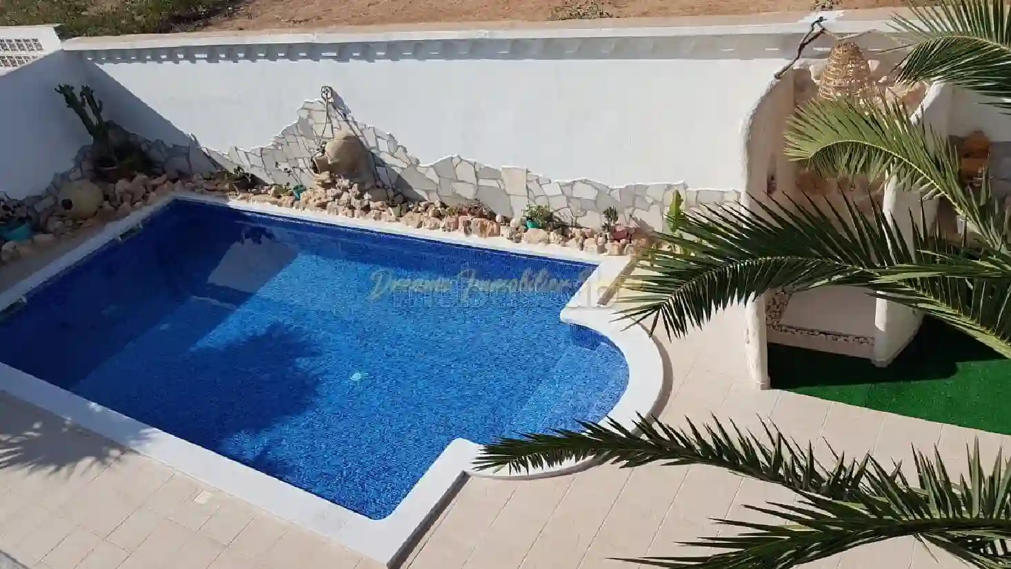 Une Villa Avec Piscine Sans vis à vis à Djerba