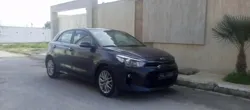 Kia rio Prestige à Ezzahrouni