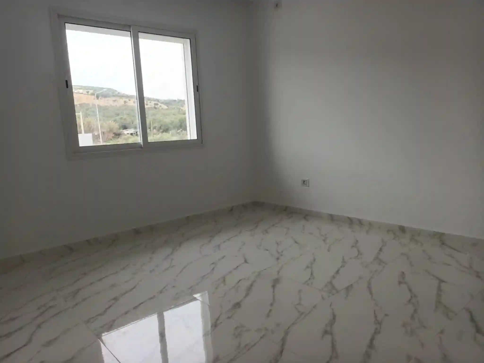 Appartement s1 Spacieux Haut Standing à Bizerte - Vue 3