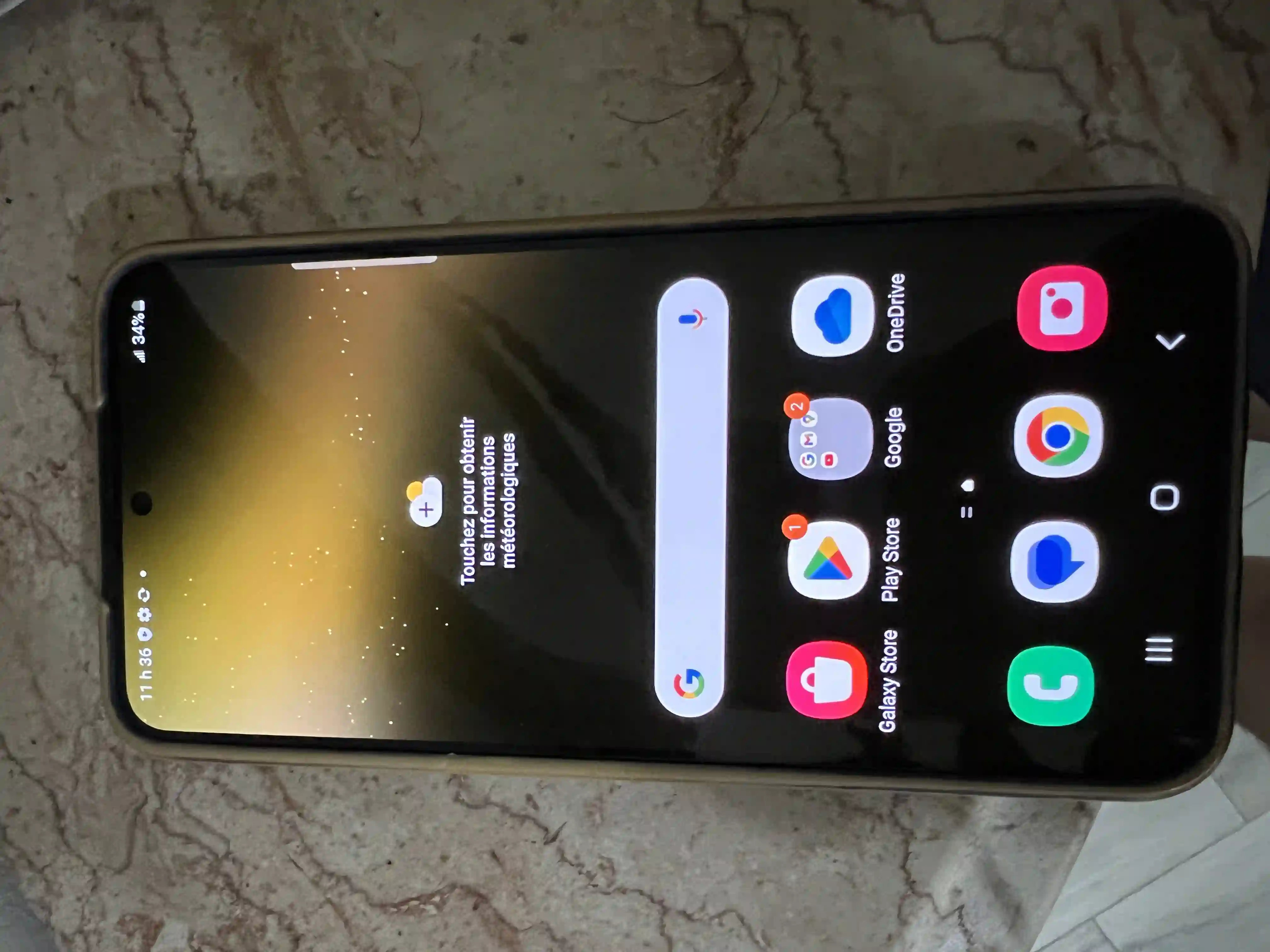 Samsung s 22 à El Menzah