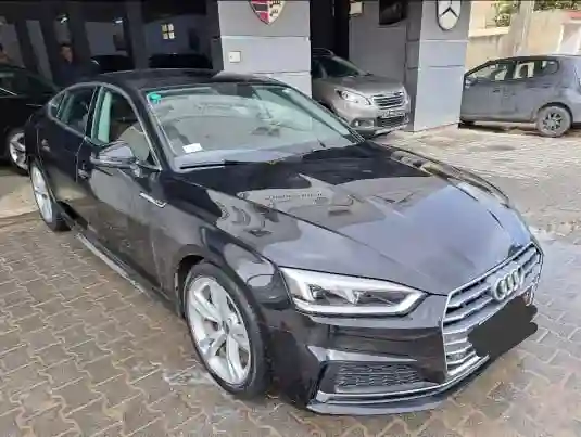 Audi a5 Sportback s Line à La Soukra - Vue 1