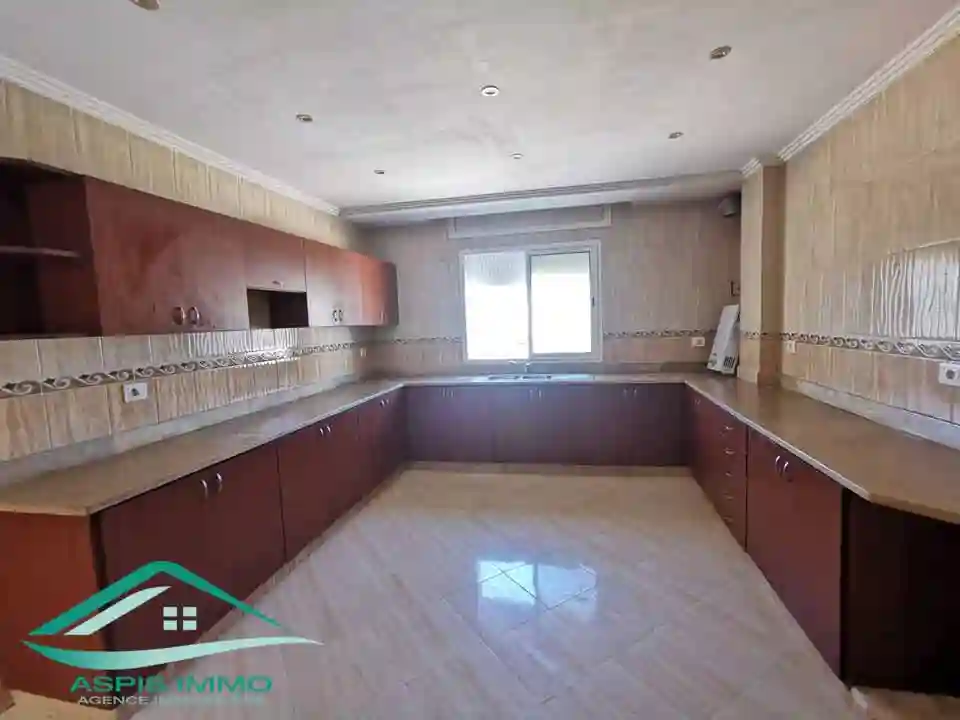 Maison 209 m2 à Cité Riadh Kelibia à Kelibia - Vue 3