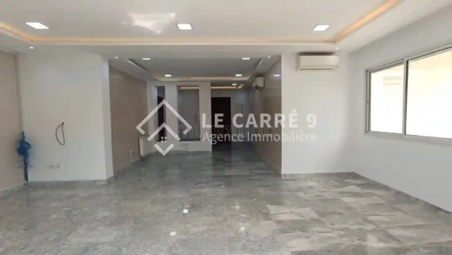 A Louer S3 de 165m2 au Lac 2 - Vue 2