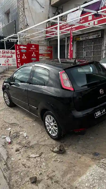 Fiat Punto EVO Essence 2012 - Vue 4