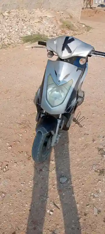 Moto Kymco - Vue 2