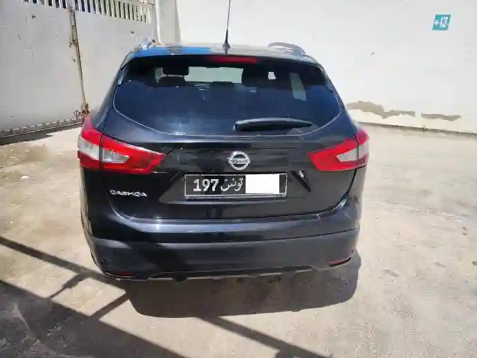 Nissan Qashqai 12 Dig-t Tekna - Vue 2