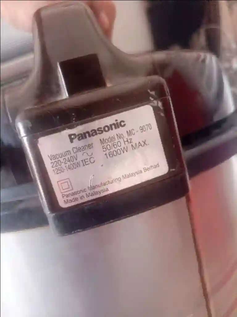 Aspirateur Cylindre Sans sac Très Puissante Marque Panasonic - Vue 4