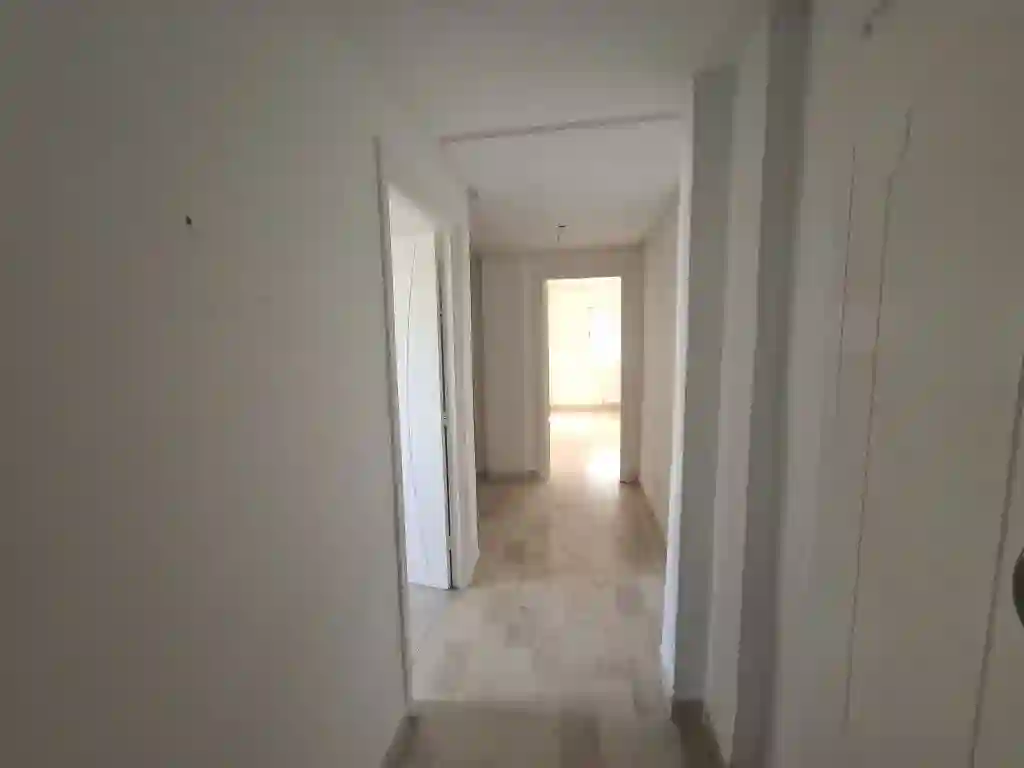 À Vendre Appartement s+3 Spacieux et Lumineux à Borj Cédria 3e