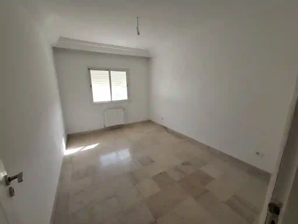 À Vendre Appartement s+3 Spacieux et Lumineux à Borj Cédria 3e - Vue 9