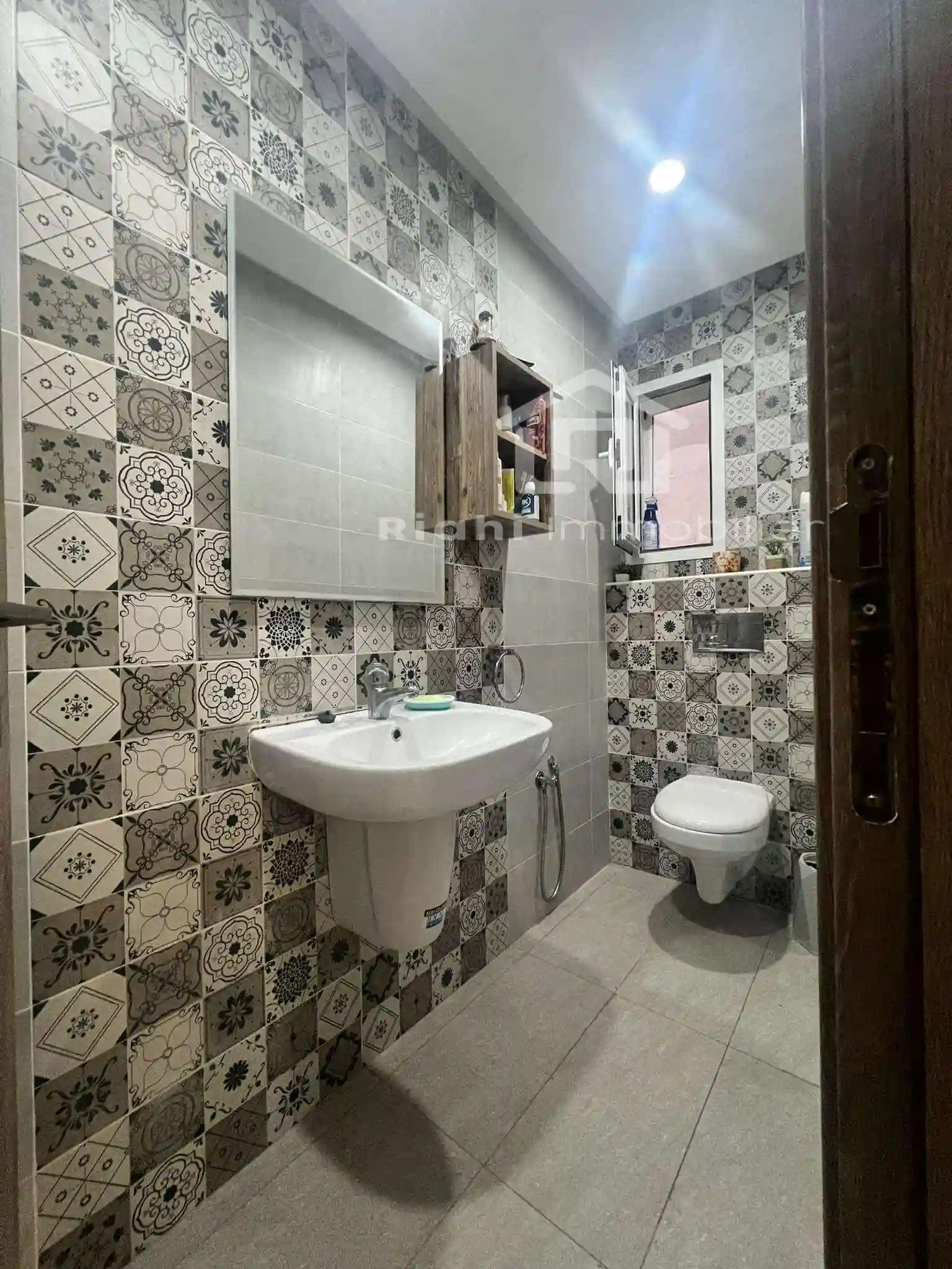 Appartement s+3 hst - Vue 3