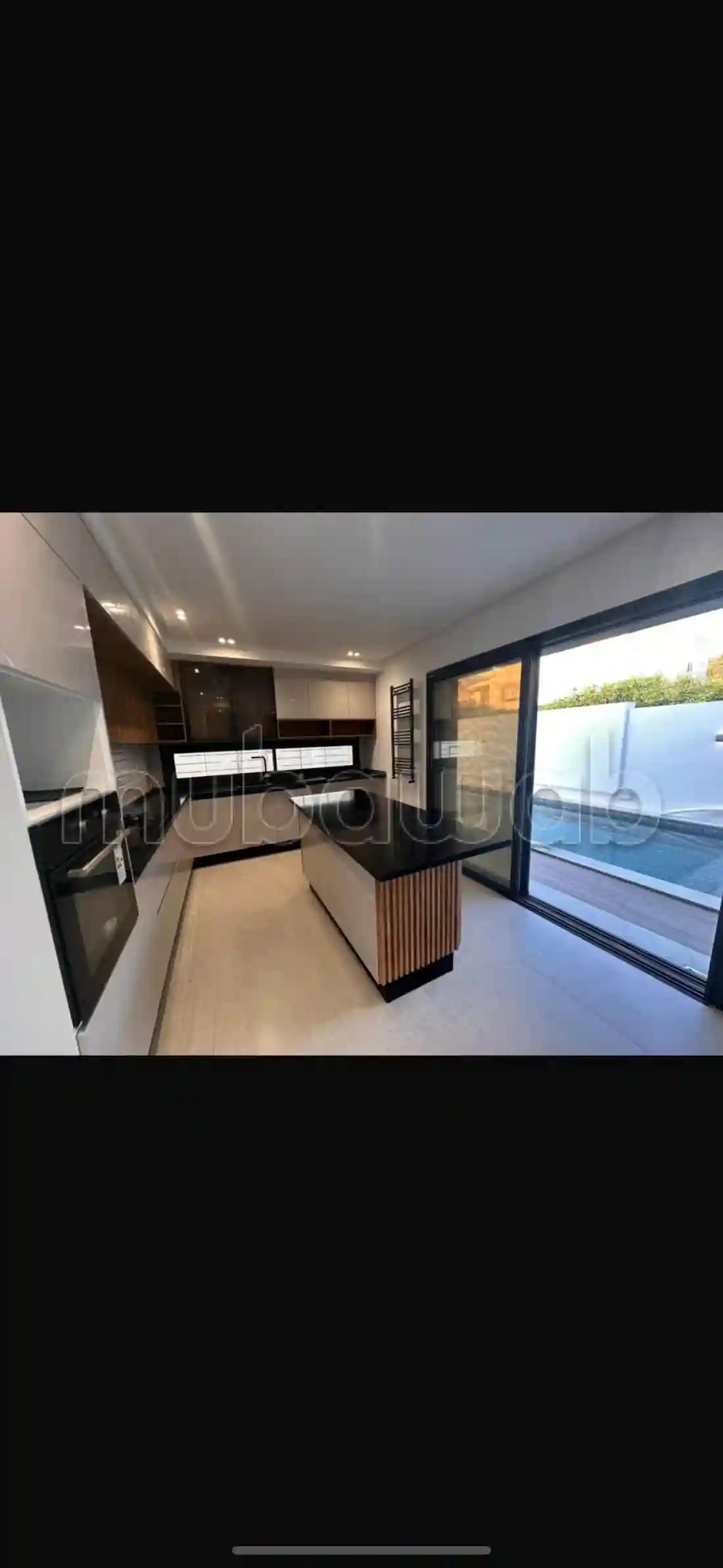 À Louer Appartement Avec Piscine - Vue 2