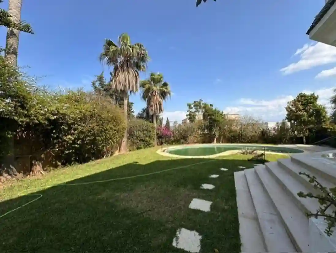 A Louer Belle Villa Avec Piscine á Gammarth - Vue 1