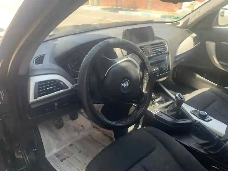Bmw 116 Essence 2020 - Vue 5