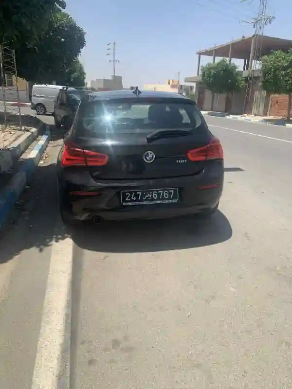 Bmw 116 Essence 2020 - Vue 6