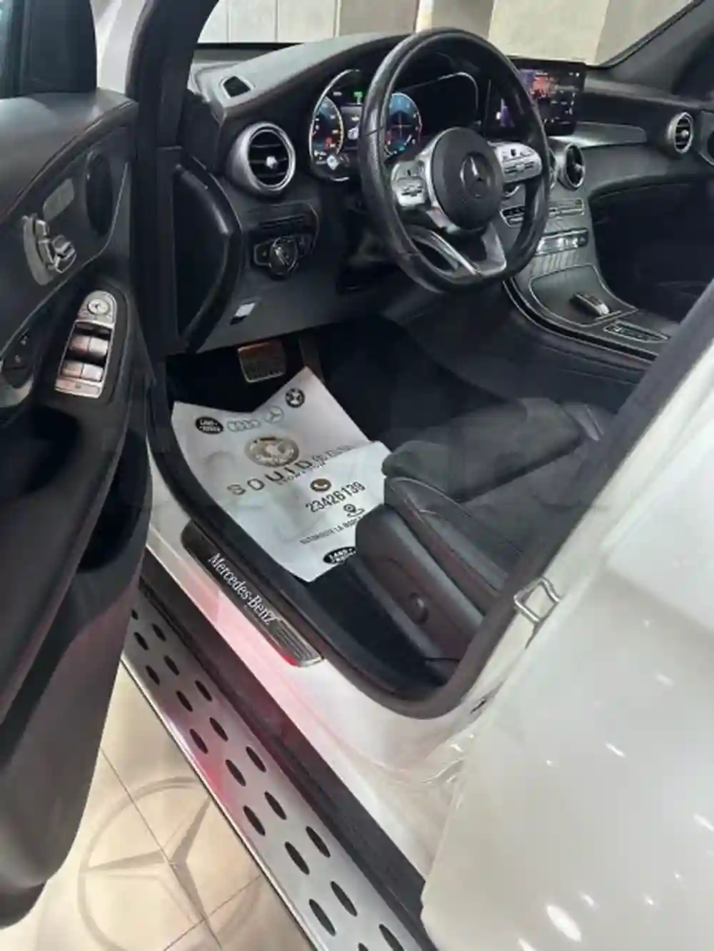 Mercedes GLC Coupe 200 AMG 2022 - Vue 2