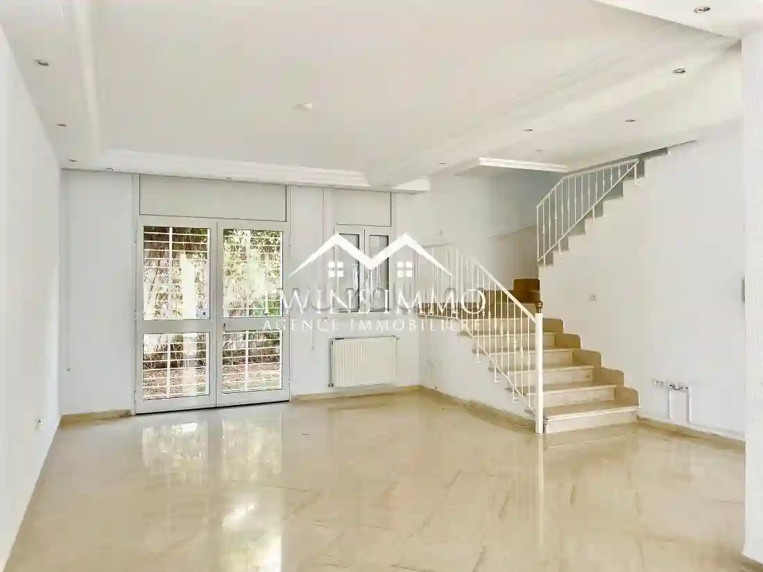 Villa S4 de 300 m² Située à Marsa Corniche - Vue 1