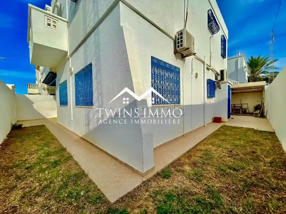 Villa S4 de 300 m² Située à Marsa Corniche - Vue 2