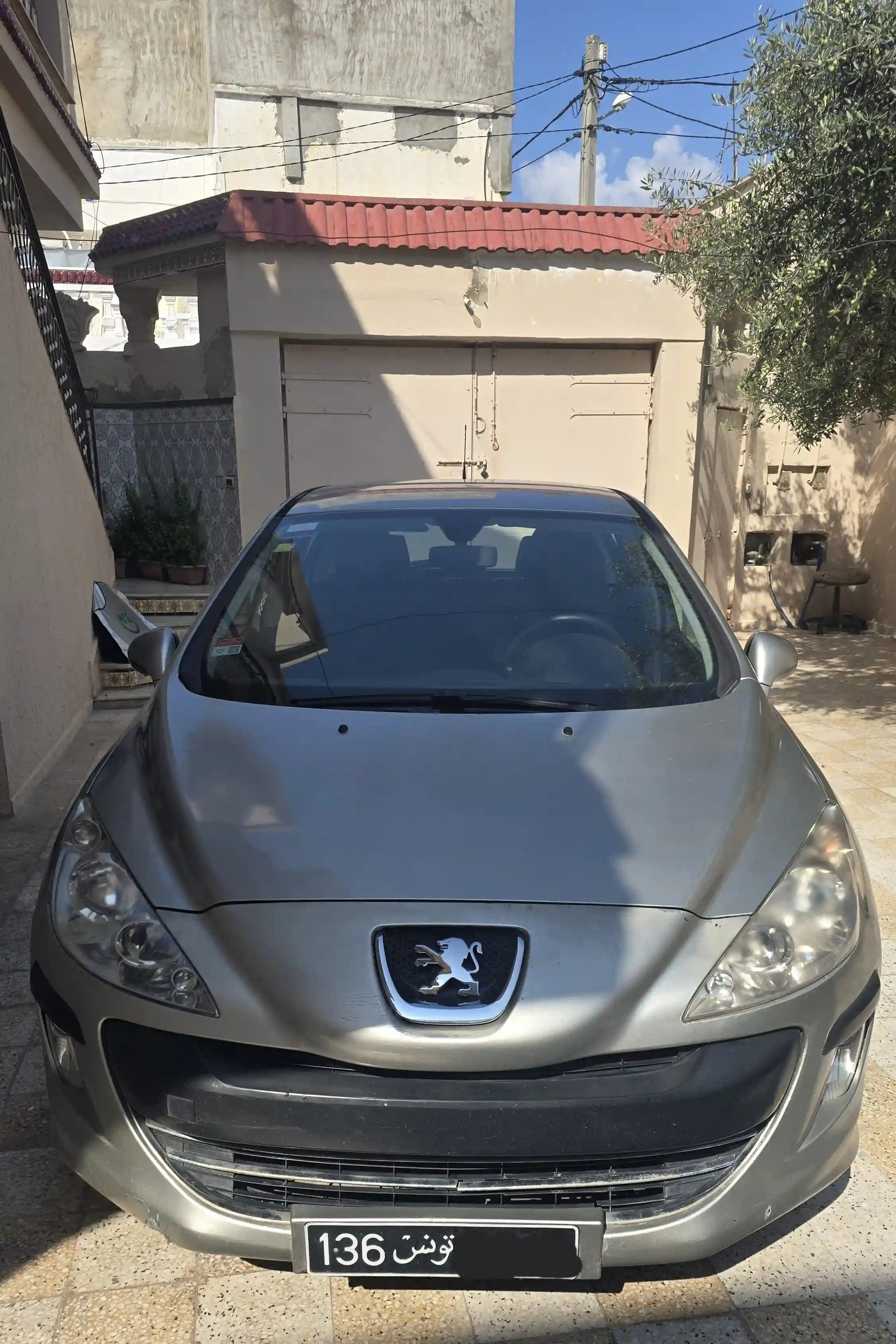 Peugeot 308 - Vue 4