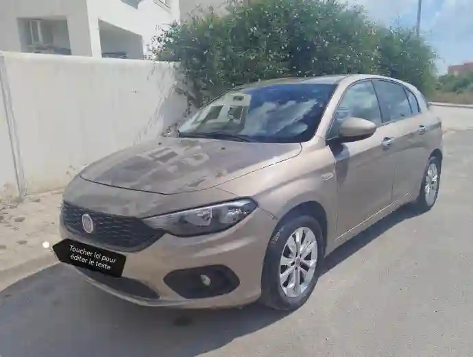 A Vendre une Belle Voiture Fiat Tipo 5 Portes 14l - Vue 1