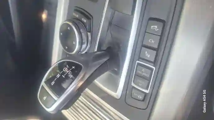 BMW X5 F15 Xdrive30da - Vue 1