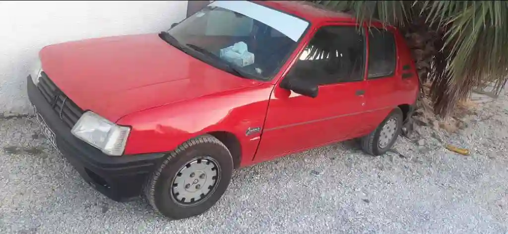 Impecable 205 Junior - Vue 3