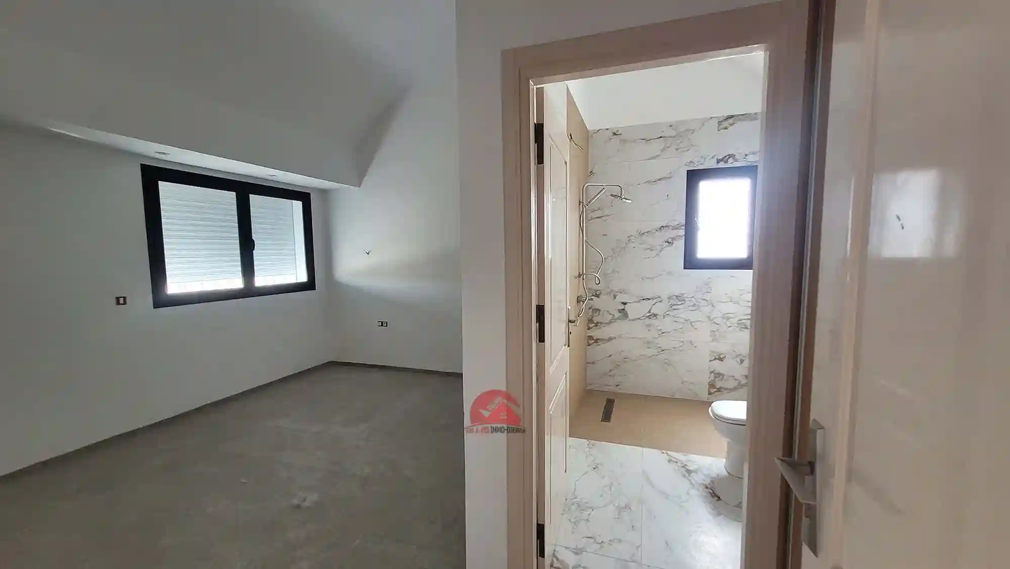 Villa Avec Piscine en Zone Urbaine a Djerba à Midoun - Vue 1
