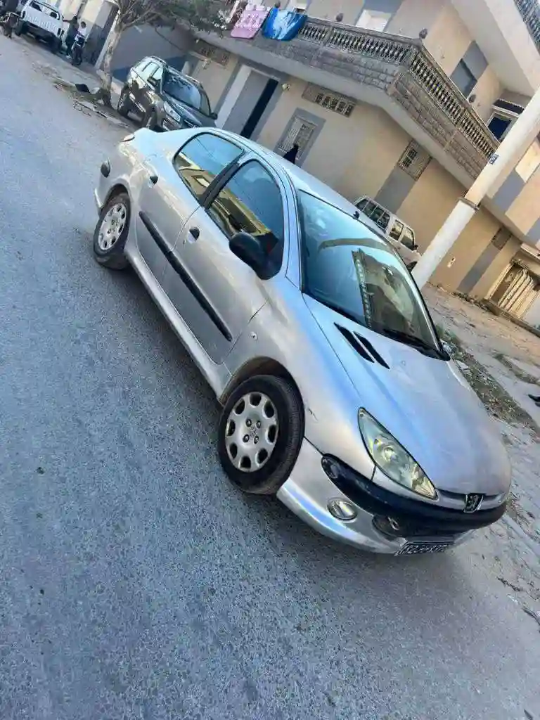 Peugeot - Vue 9