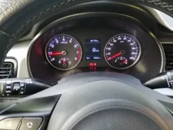 Kia rio 5p sx à La Soukra