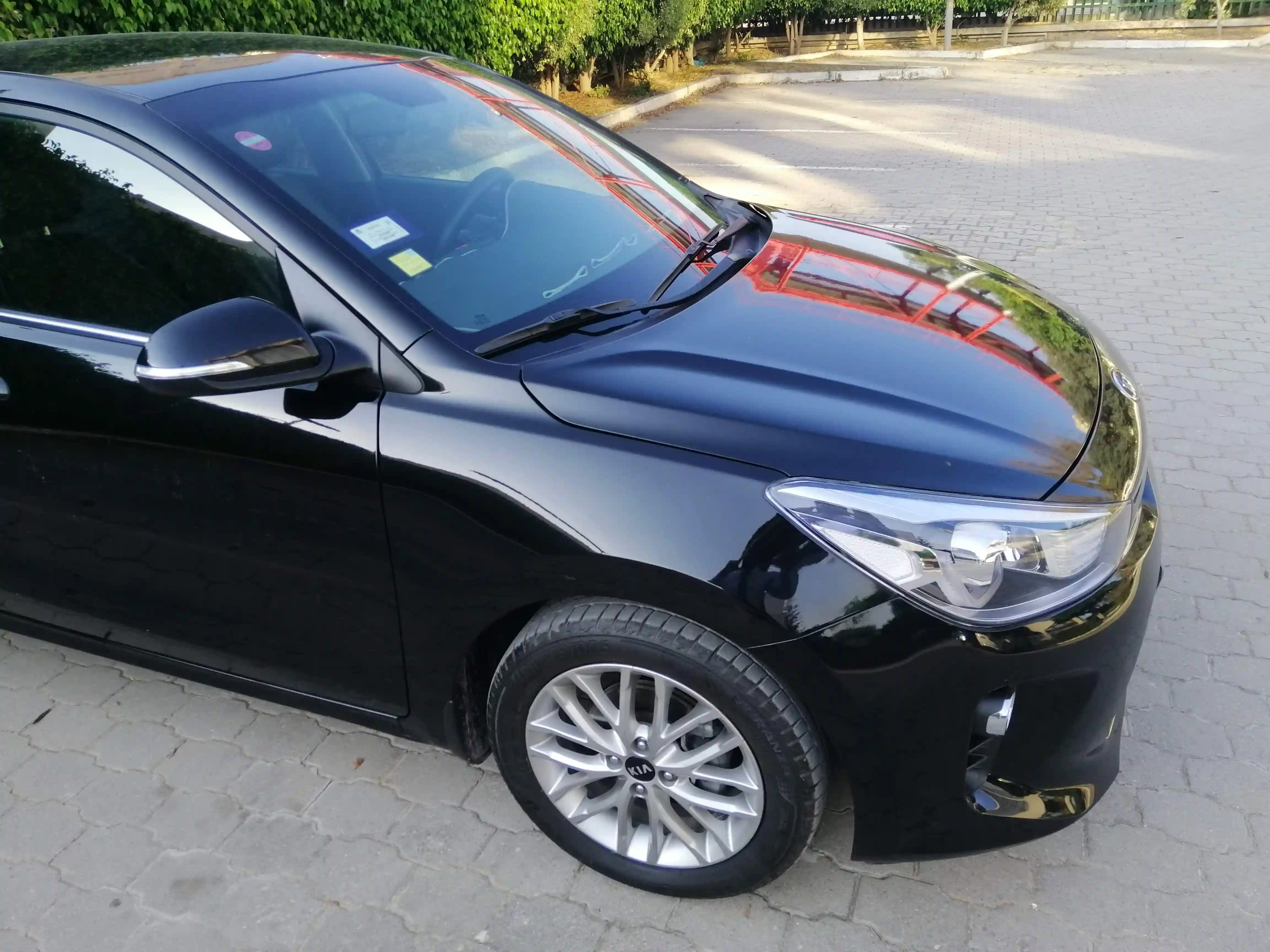 Kia rio 5p sx à La Soukra - Vue 2