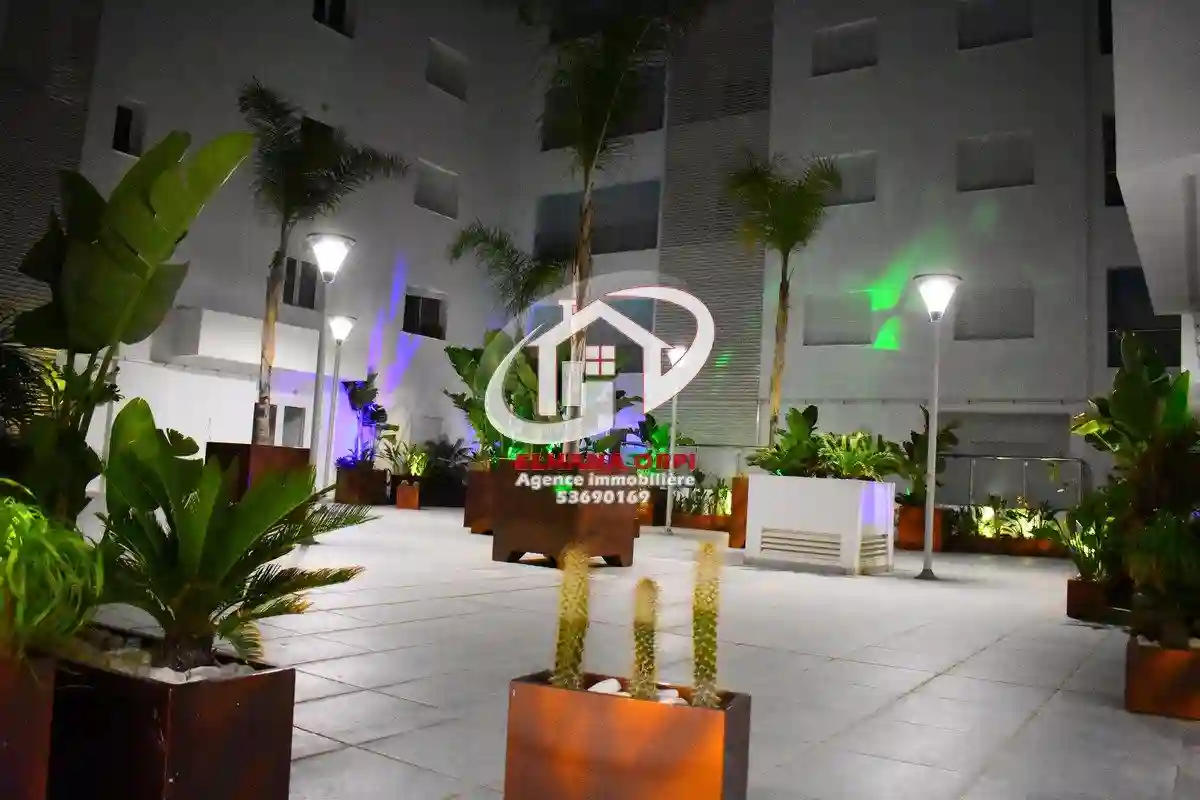 Appartement s+2 rz Fatimide vue sur mer au Cœur a Louer - Vue 1