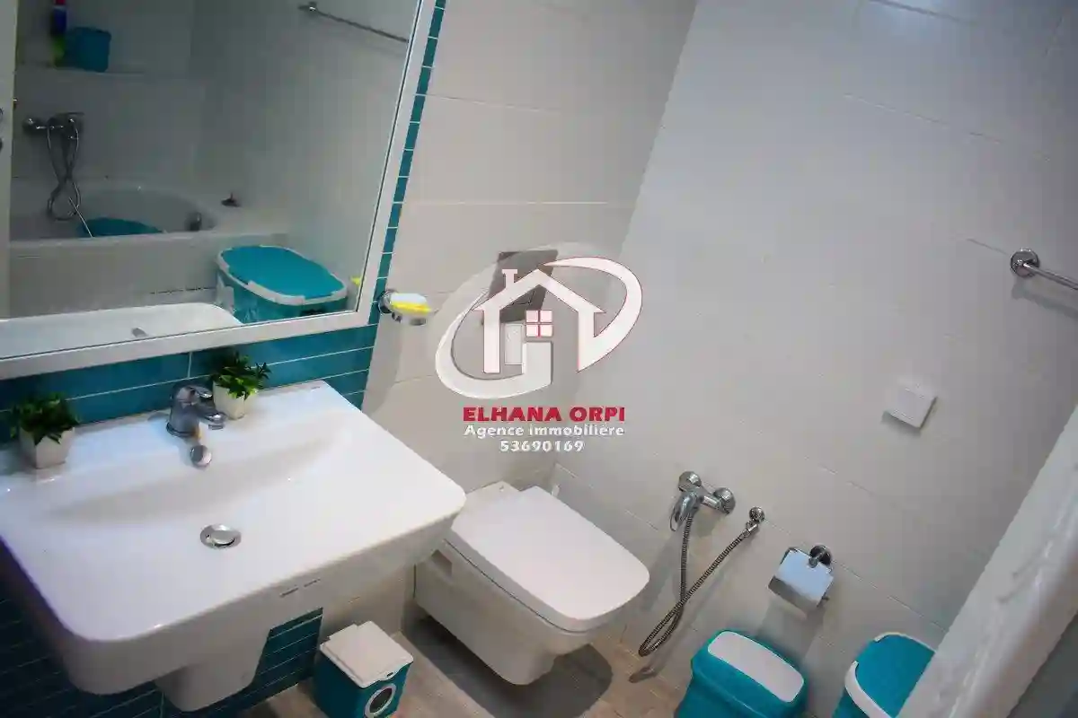 Appartement s+2 rz Fatimide vue sur mer au Cœur a Louer - Vue 7