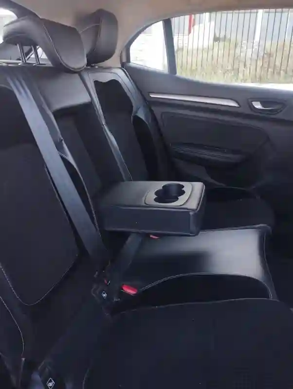 Renault Megane Essence 2020 - Vue 1