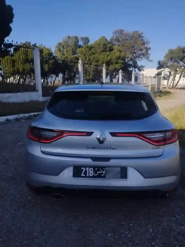 Renault Megane Essence 2020 - Vue 7