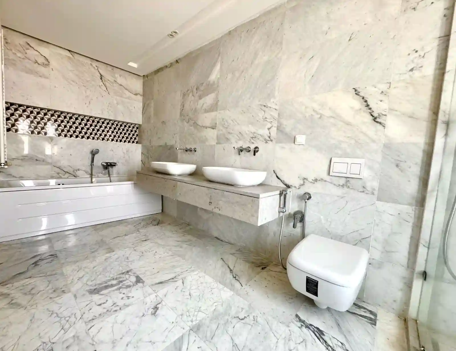 Magnifique Duplex s3 au lac 2 à Berge Du Lac - Vue 1