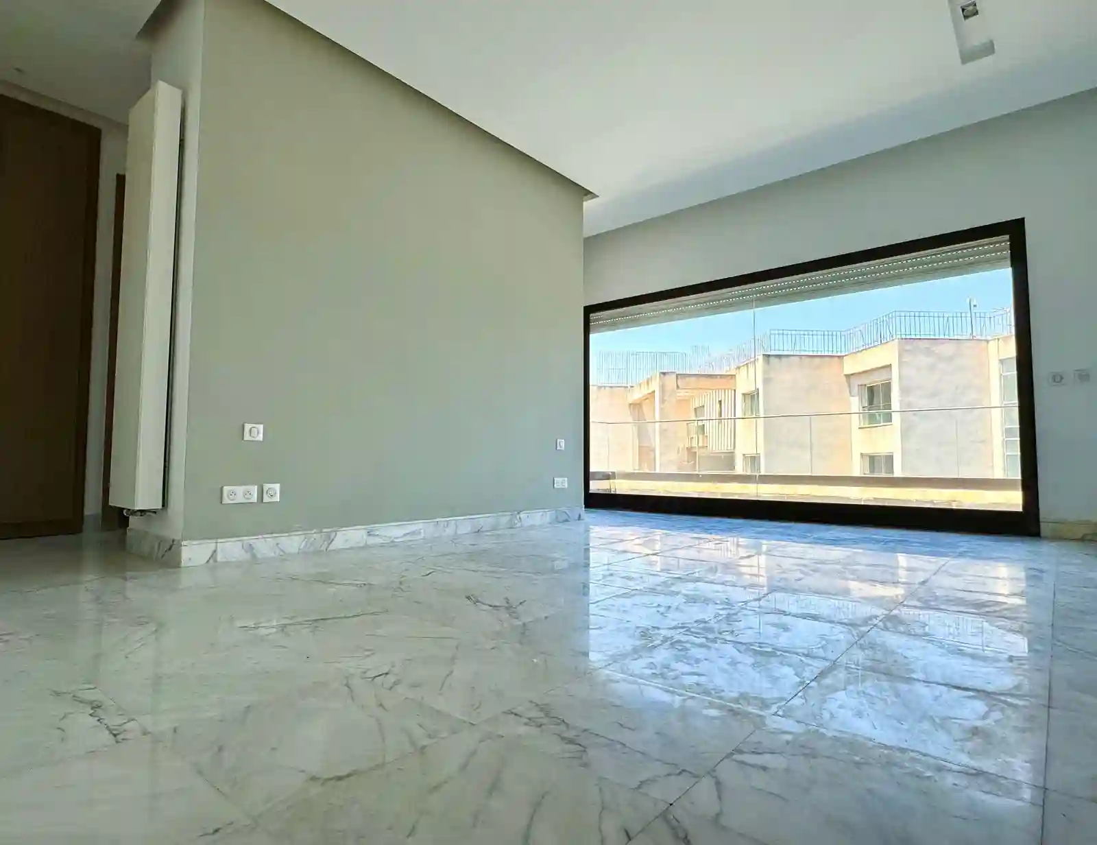 Magnifique Duplex s3 au lac 2 à Berge Du Lac - Vue 2