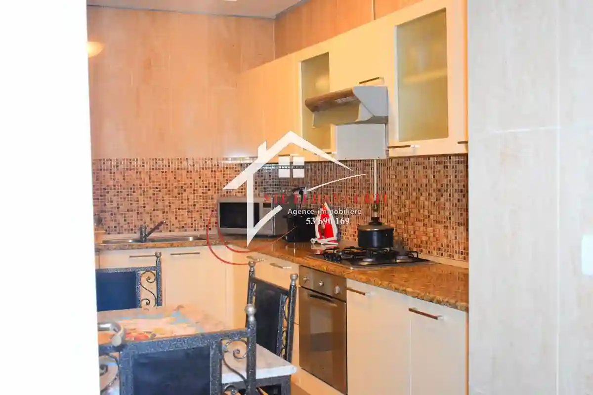 À Vendre app s+2 Pied Dans L’eau et vue sur mer à Corniche - Vue 4