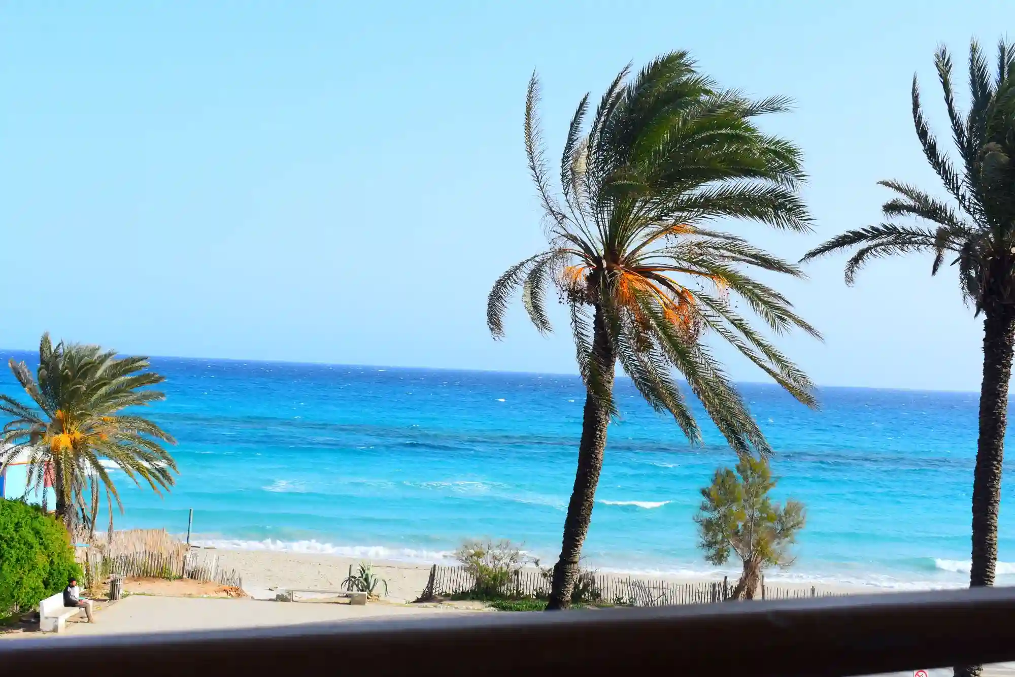 À Vendre app s+2 Pied Dans L’eau et vue sur mer à Corniche - Vue 6
