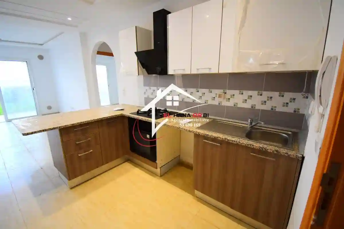 à Vendre Appartement s+2 Pied Dans L’eau à Baghdedi - Vue 5